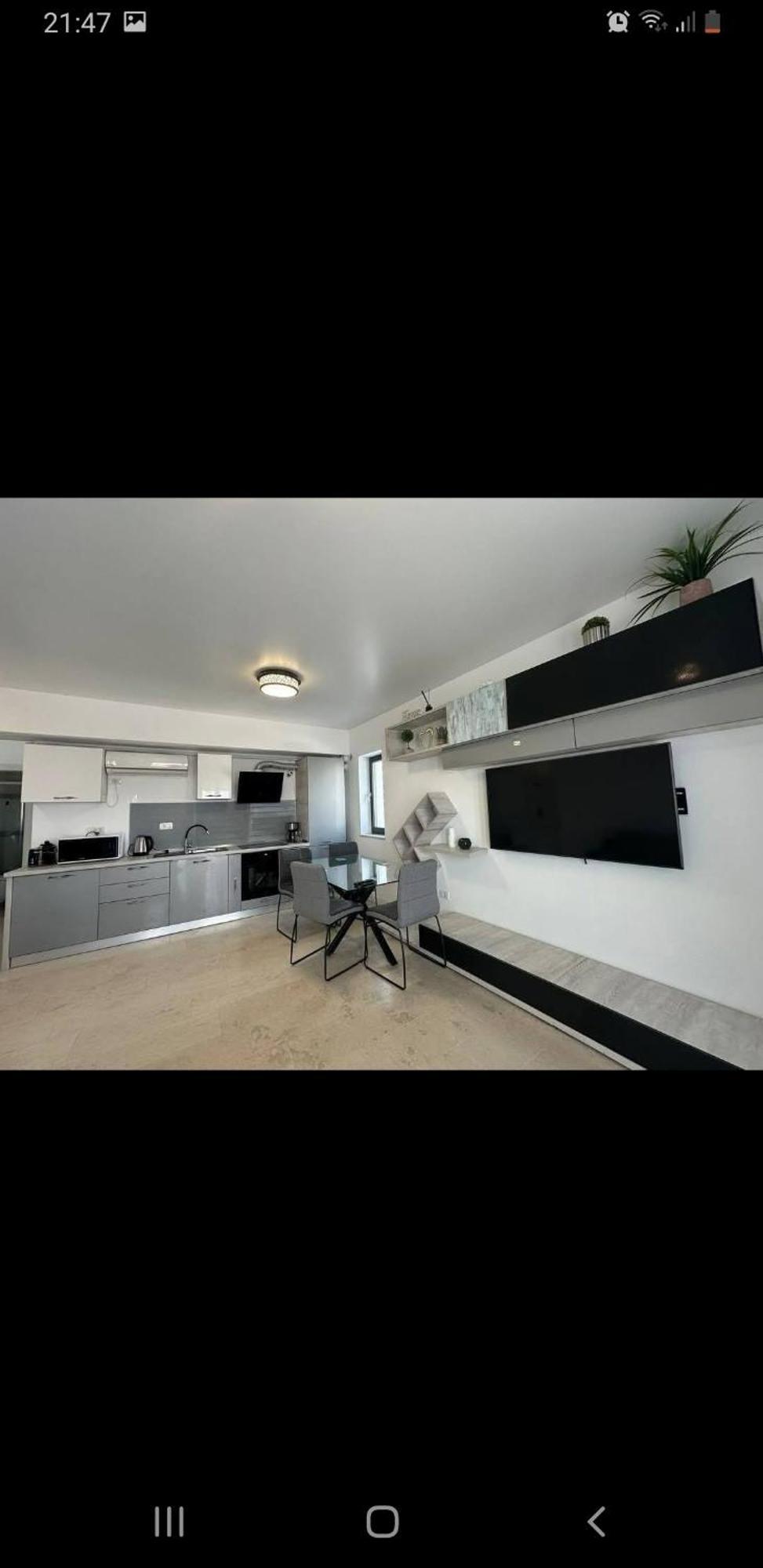 Seafront Papaya Apartment Navodari Dış mekan fotoğraf
